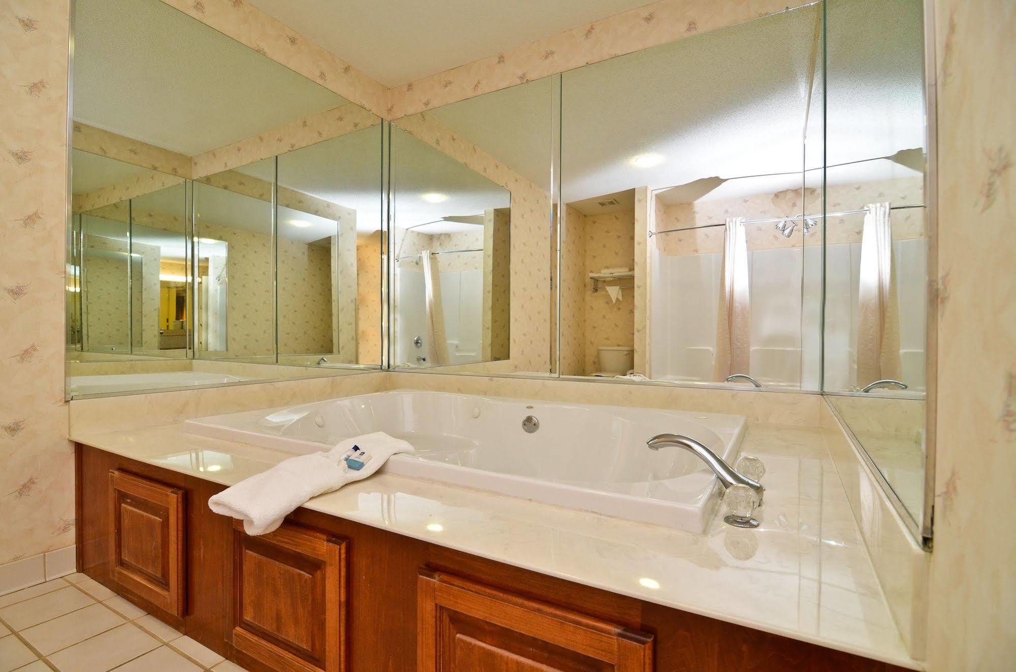 Best Western Hawkinsville Inn & Suites Kamer foto